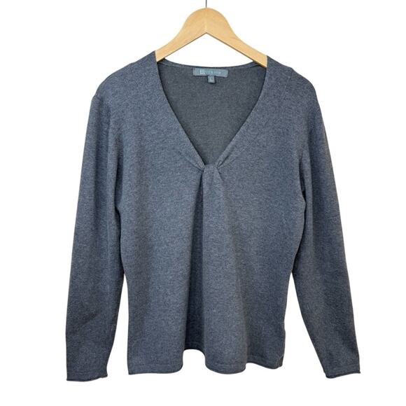 TITLE NINE Women’s Sz L V-Neck Knotted Gray Sweater - Picture 1 of 11